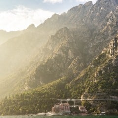 les montagnes du lac de garde