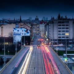 Prague au levé du soleil